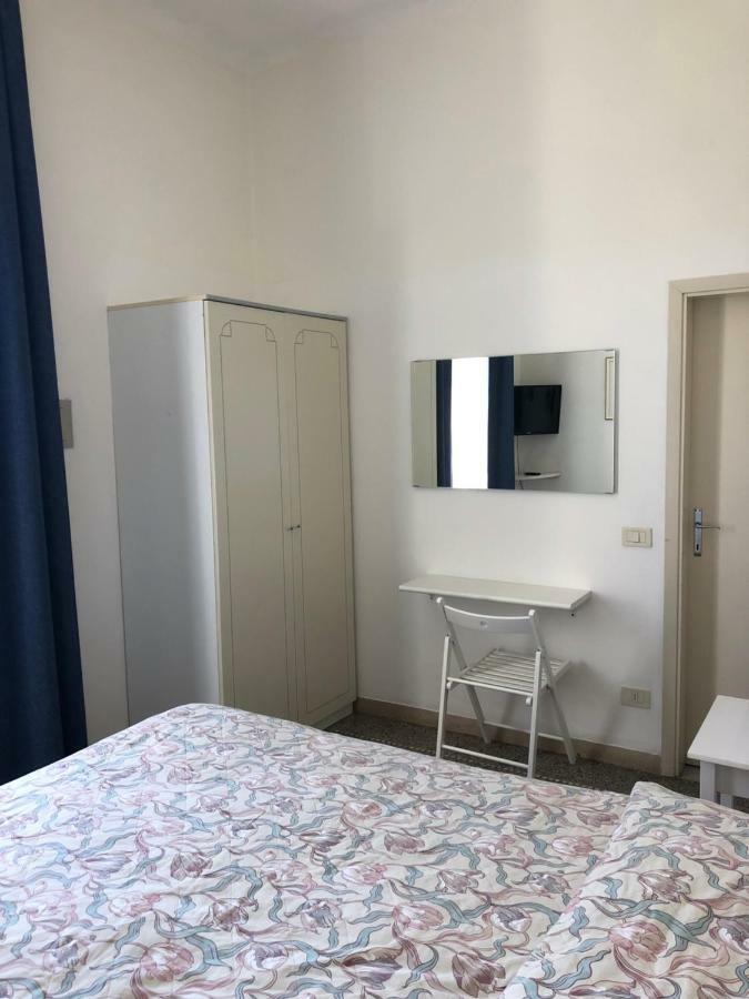 מרינה די פיאטרסנטה Arianna Hotel מראה חיצוני תמונה